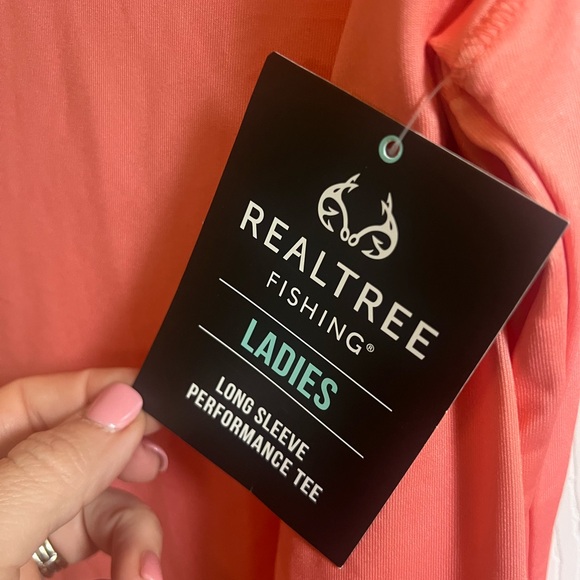 Realtree Coral Long Sleeve women’s Tee - Picture 3 of 3